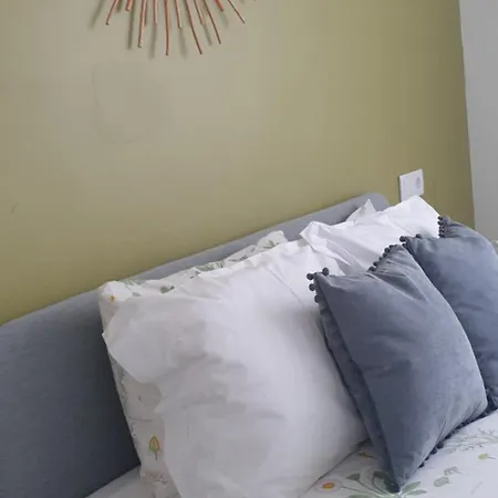 100 Contos Frühstückspension