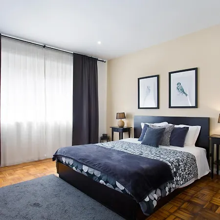 B&B 100 Contos 3*