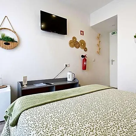 100 Contos Bed and breakfast