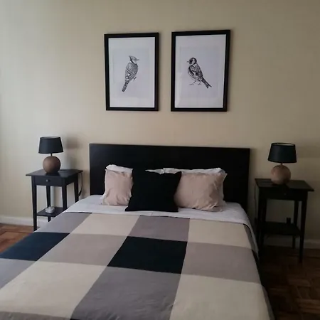 100 Contos 3* Oporto